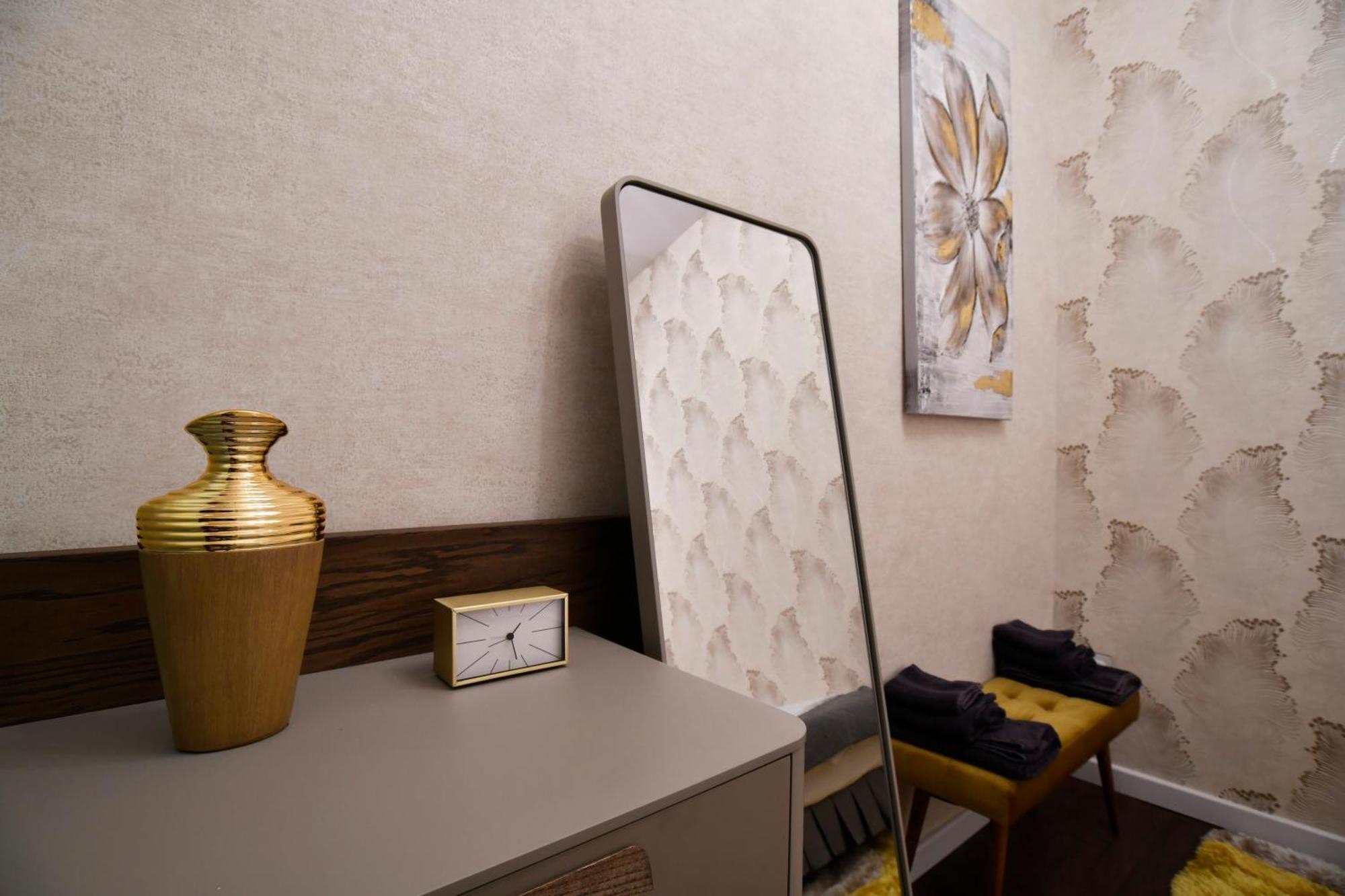 Luxuryflat Near Centre On118 Sqm, 3Br,2Bth,8Bed,Ac Budapeste Exterior foto