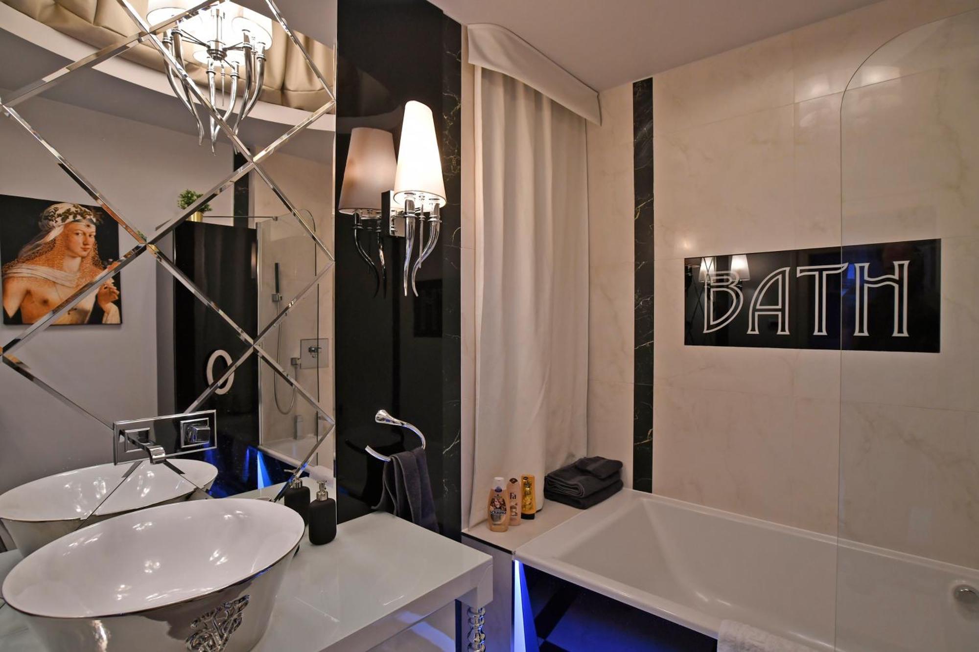 Luxuryflat Near Centre On118 Sqm, 3Br,2Bth,8Bed,Ac Budapeste Exterior foto